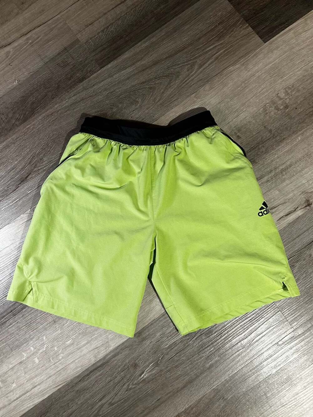 Adidas Men's Athletic Training Shorts Neon Green Size Small